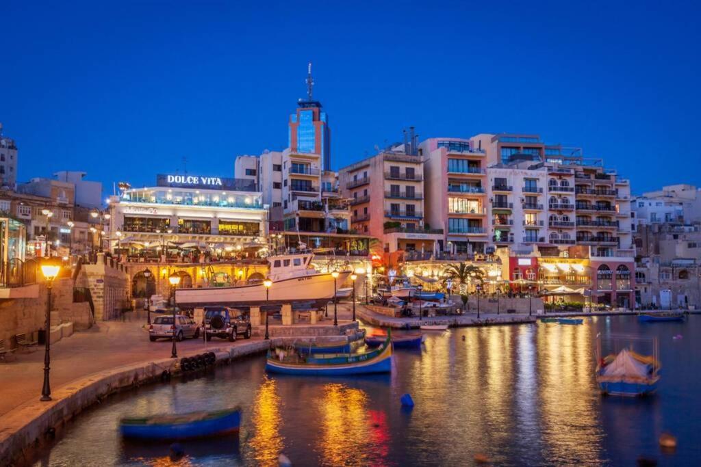 2 Bed Apt In Heart Of St Julians - 5Min From Seafront Saint Julian's Exterior foto